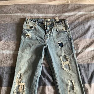 Zara woman jeans. New without tags. Never worn